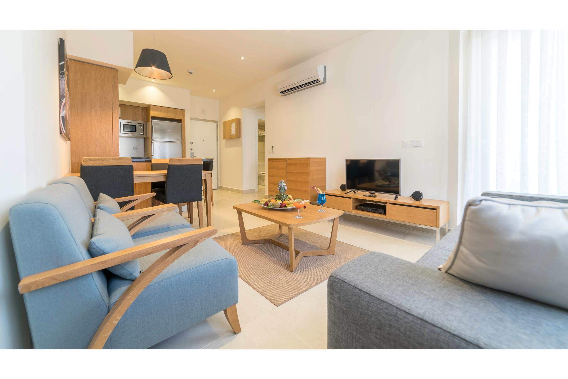 Ramada Hotel & Suites By Wyndham Kusadası Eksteriør bilde