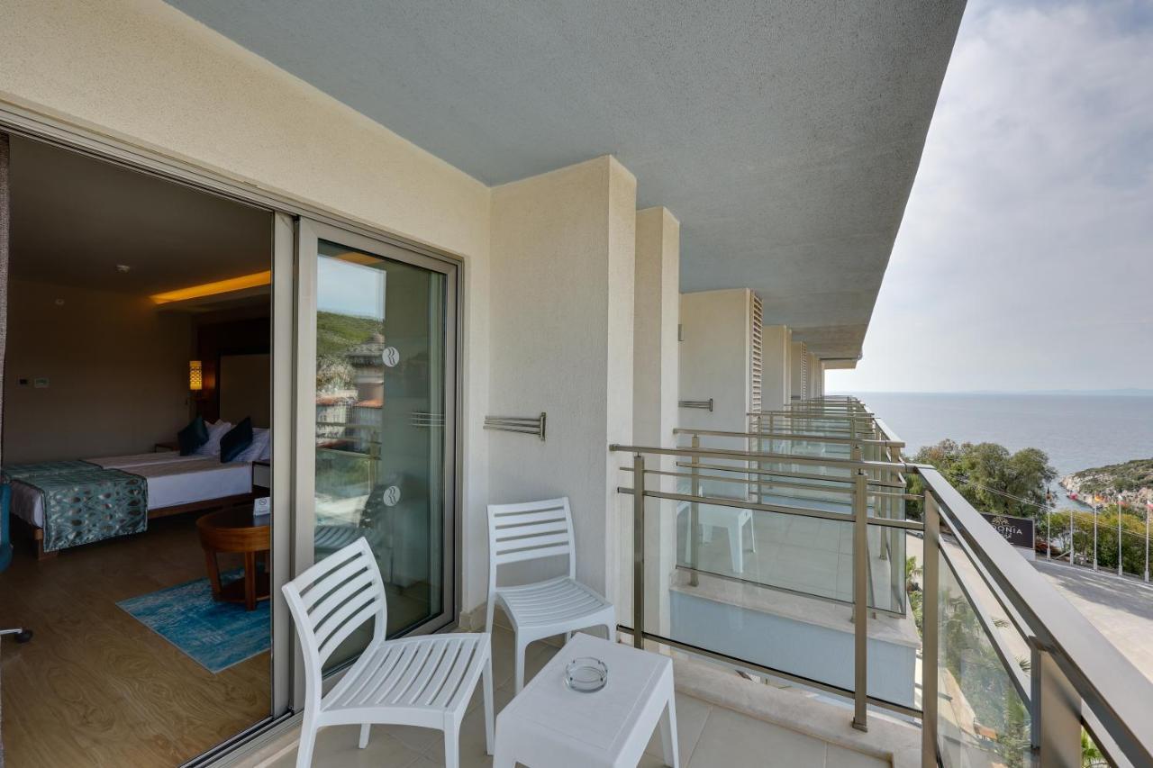 Ramada Hotel & Suites By Wyndham Kusadası Eksteriør bilde